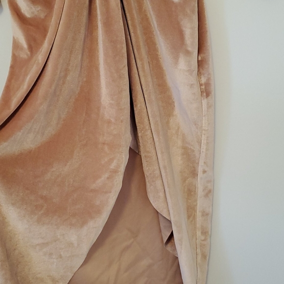 Robe en velours - Picture 4 of 4